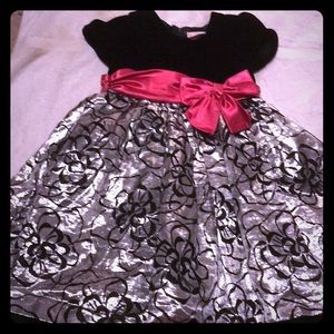 Girls party dress